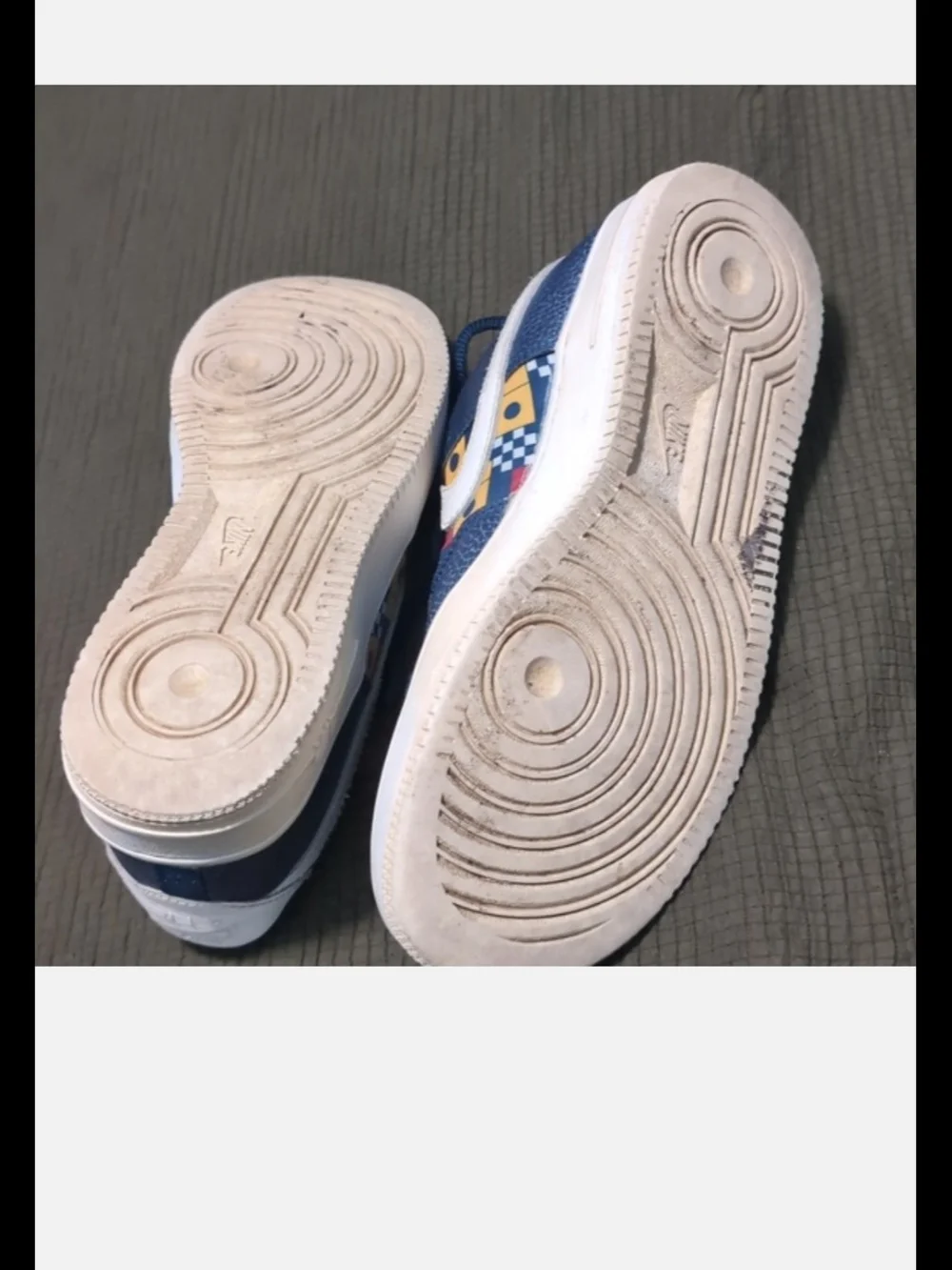 Nike Air Force One Big Kids' Navy Low Tops/ Big kids/Youth Size 5.5